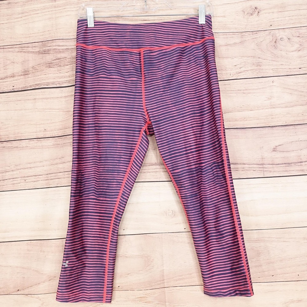 Under Armour Leggings Womens M Pink Capri HeatGear Compression Gym Running